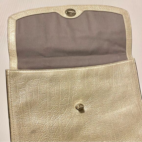 COACH Legacy Leather Gold Metallic iPad Clutch large 9x11.5 - Picture 5 of 12